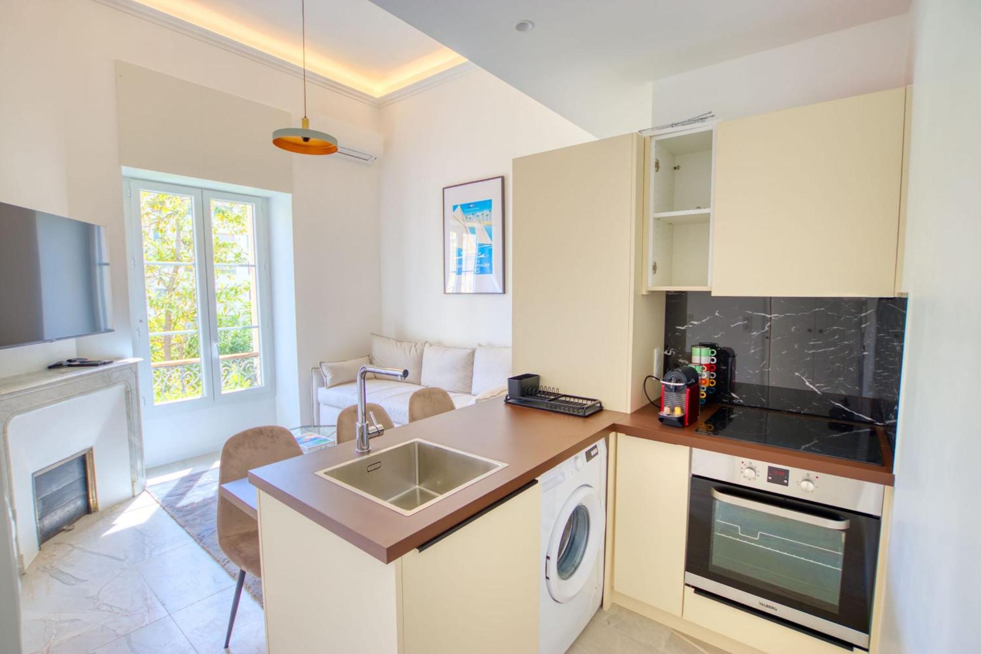Appartement Magnifique T2 - Climatisation Wifi Proches Centre - Limestay Cannes